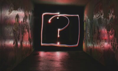 question mark neon signage